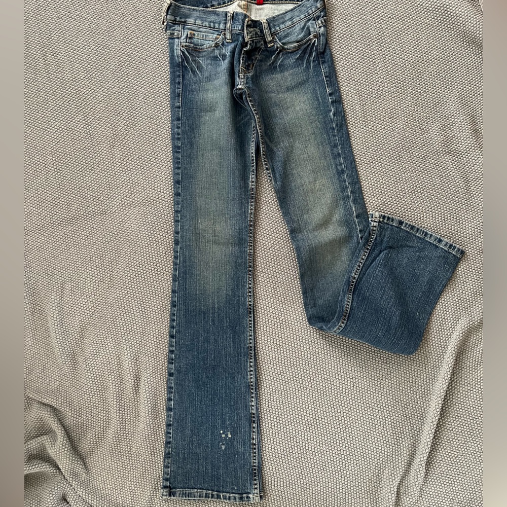 Guess low rise bootcut foxy flare daredevil size 24